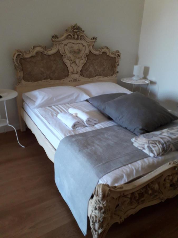 トッレーリア Il Borgo Dei Molini Bed & Breakfast エクステリア 写真