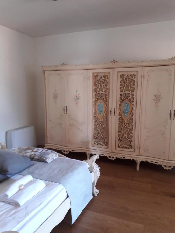 トッレーリア Il Borgo Dei Molini Bed & Breakfast エクステリア 写真