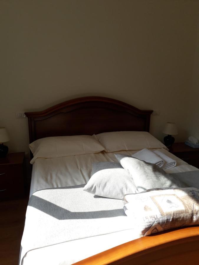 トッレーリア Il Borgo Dei Molini Bed & Breakfast エクステリア 写真
